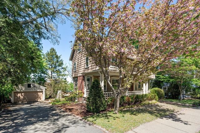 189 Mount Vernon St, Newton, MA 02465