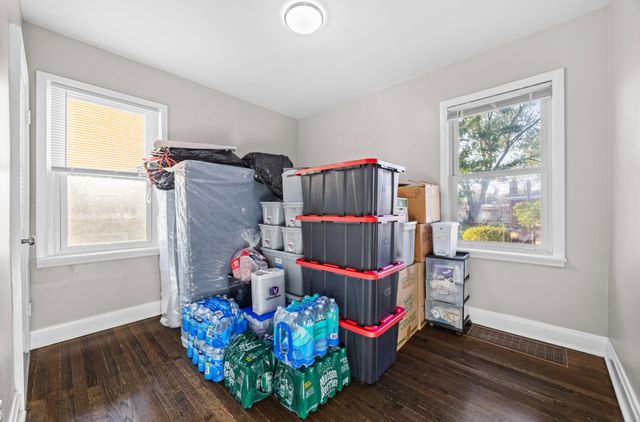 4136 Park Avenue, Brookfield, IL 60513
