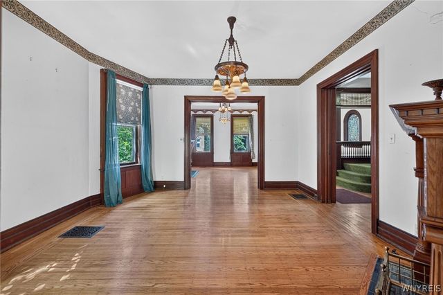 49 Park Street, Buffalo, NY 14201