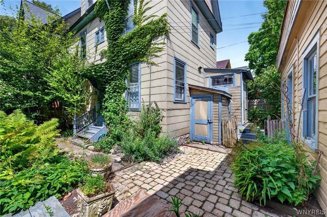 49 Park Street, Buffalo, NY 14201