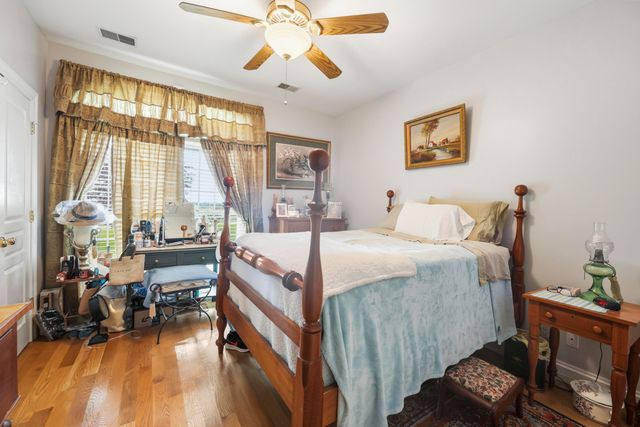 1869 Clintonville Road, Paris, KY 40361