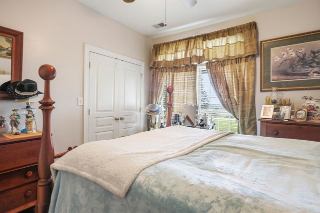 1869 Clintonville Road, Paris, KY 40361