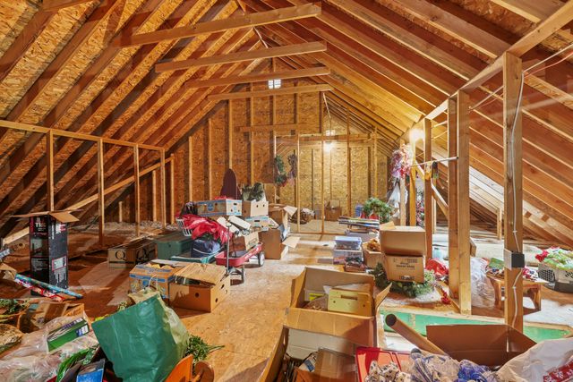 1869 Clintonville Road, Paris, KY 40361