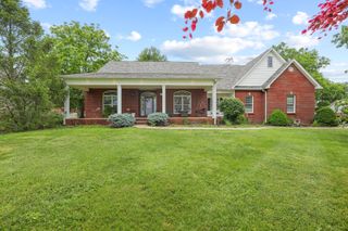 1869 Clintonville Road, Paris, KY 40361