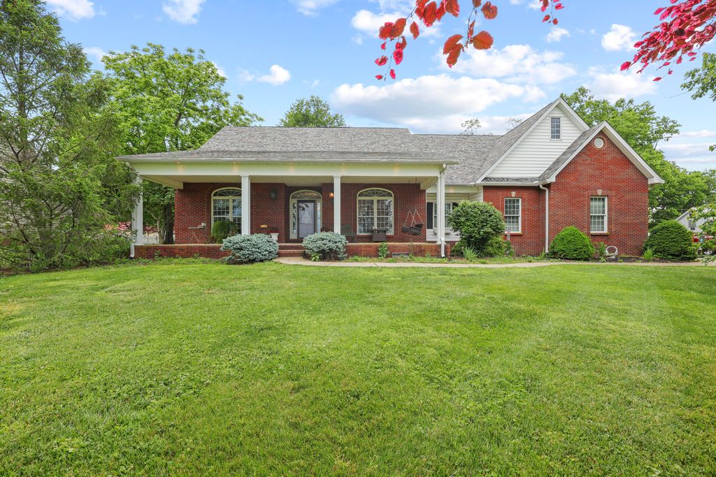 1869 Clintonville Road, Paris, KY 40361