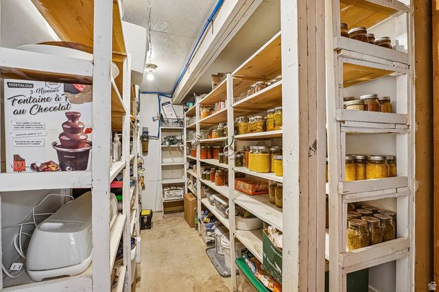 2512 S 150 W, Bountiful, UT 84010