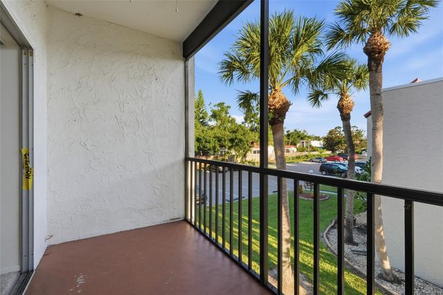 3267 BENEVA ROAD 203, Sarasota, FL 34232