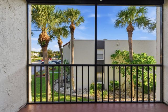 3267 BENEVA ROAD 203, Sarasota, FL 34232