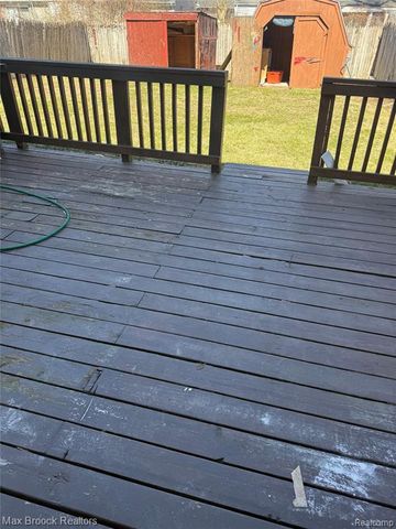 19682 Jeanette Street, Southfield, MI 48075