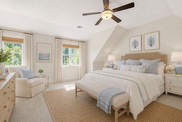 13 Boydes Xing 12, Norfolk, MA 02056
