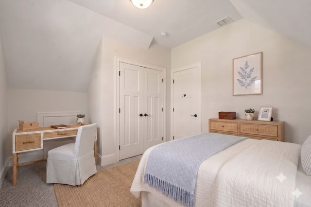 13 Boydes Xing 12, Norfolk, MA 02056