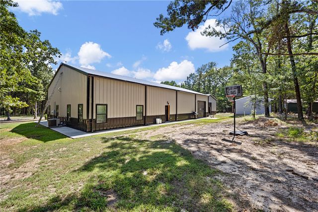 5680 Sr 363, Russellville, AR 72802