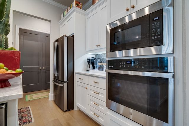 307 Sunset Lane 101, Fort Worth, TX 76114