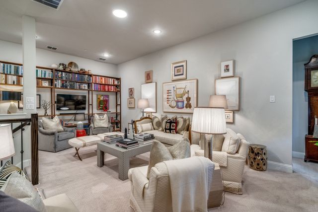 307 Sunset Lane 101, Fort Worth, TX 76114