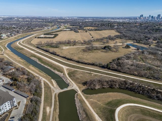 307 Sunset Lane 101, Fort Worth, TX 76114