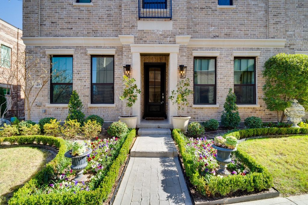 307 Sunset Lane 101, Fort Worth, TX 76114