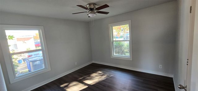 2021 Costa Mesa Drive, Dallas, TX 75228