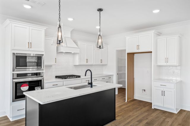 1009 Timothy Lane, Smyrna, TN 37167