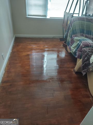 117 Lake Drive, Griffin, GA 30223