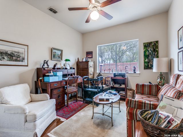 11 Haverhill, San Antonio, TX 78209