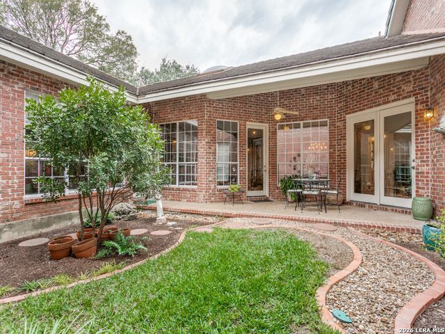 11 Haverhill, San Antonio, TX 78209