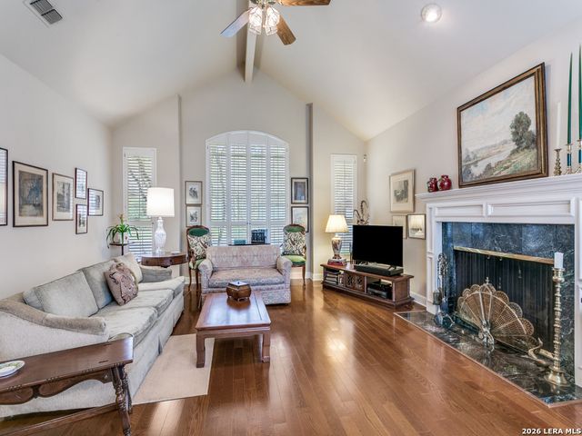 11 Haverhill, San Antonio, TX 78209