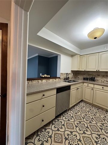 1421 S Birch Street, Denver, CO 80222