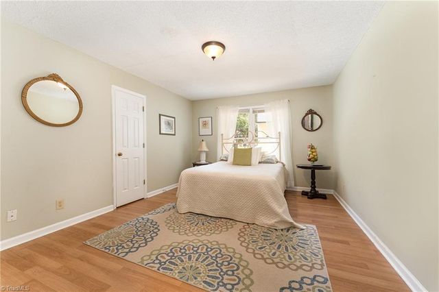 944 Chatfield Drive, Jamestown, NC 27282
