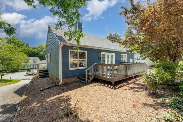 944 Chatfield Drive, Jamestown, NC 27282