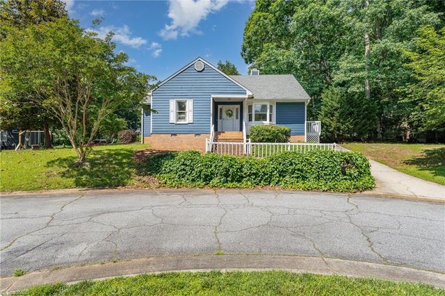 944 Chatfield Drive, Jamestown, NC 27282