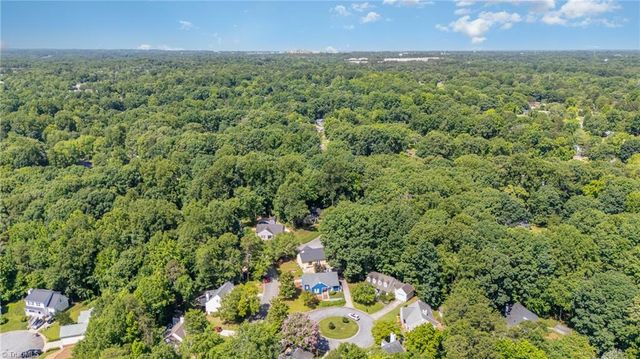 944 Chatfield Drive, Jamestown, NC 27282