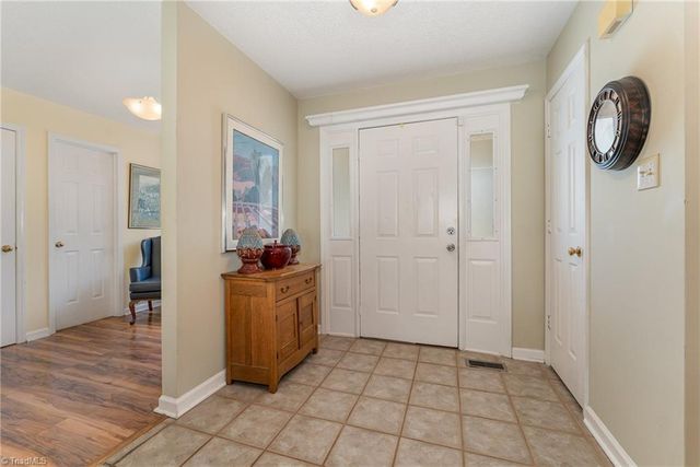 944 Chatfield Drive, Jamestown, NC 27282