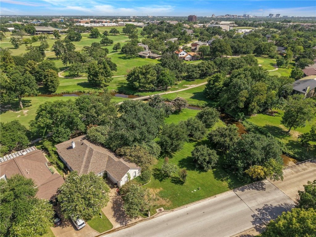 2800 Broadmoor Drive, Bryan, TX 77802 — photo 2