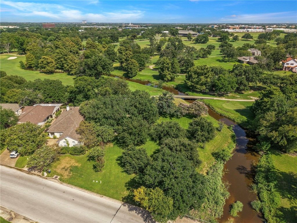 2800 Broadmoor Drive, Bryan, TX 77802 — photo 4