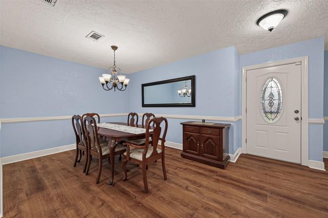 111 Texarkana Drive, Magnolia, TX 77354