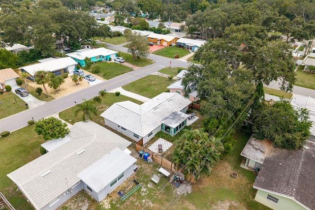 2307 BLACK OAK LANE, Clearwater, FL 33763