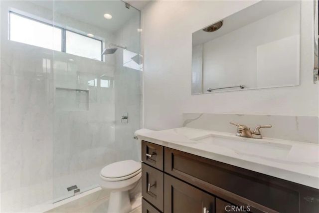 15133 Magnolia Boulevard D, Sherman Oaks, CA 91403