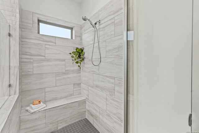 14146 Blind Bandit Crk, San Antonio, TX 78254