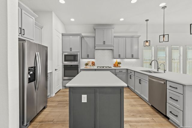 14146 Blind Bandit Crk, San Antonio, TX 78254