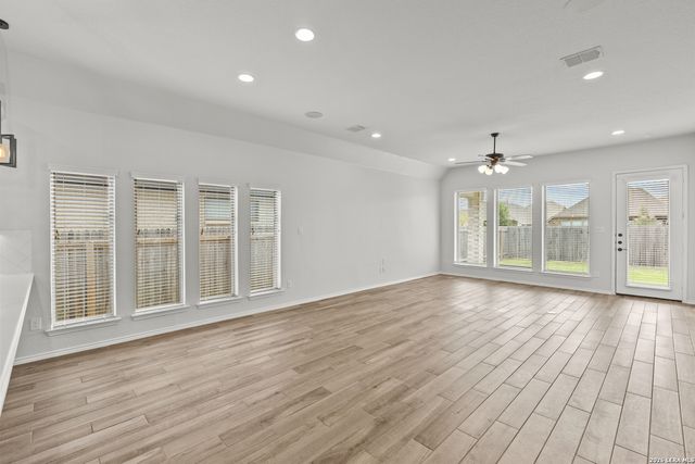 14146 Blind Bandit Crk, San Antonio, TX 78254