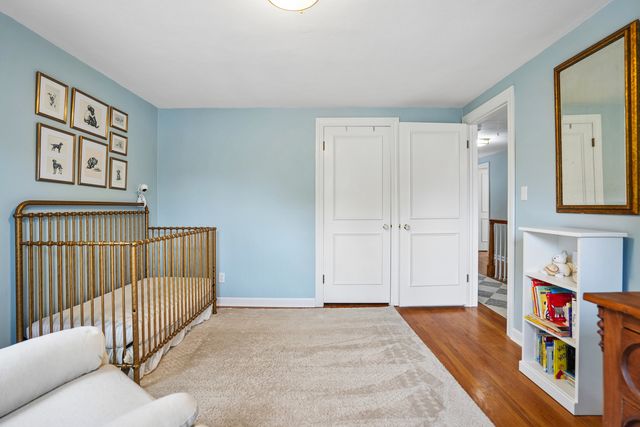 917 Holmes Street, Bettendorf, IA 52722