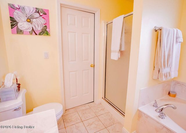 6314 Faris Way, Louisville, KY 40272