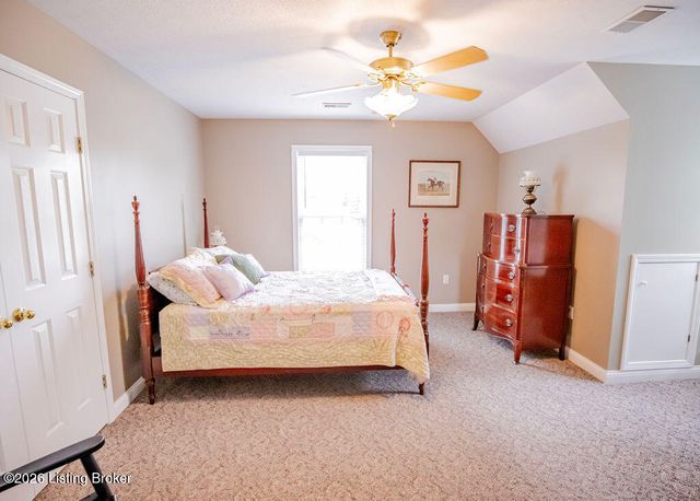 6314 Faris Way, Louisville, KY 40272