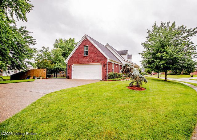 6314 Faris Way, Louisville, KY 40272