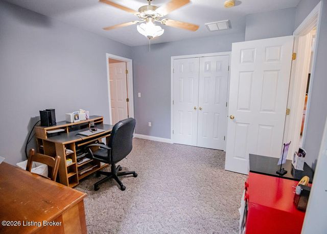 6314 Faris Way, Louisville, KY 40272