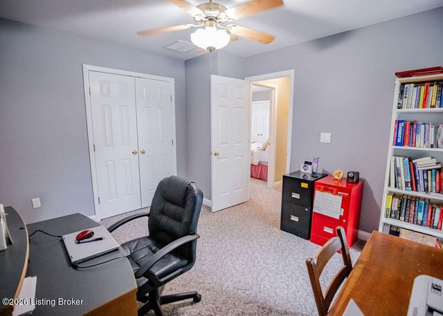 6314 Faris Way, Louisville, KY 40272