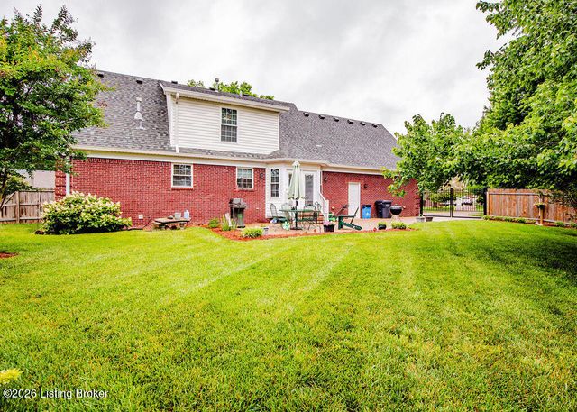 6314 Faris Way, Louisville, KY 40272