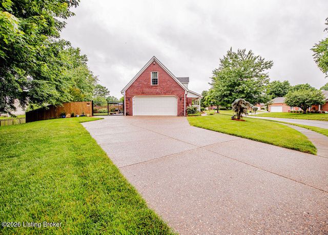 6314 Faris Way, Louisville, KY 40272