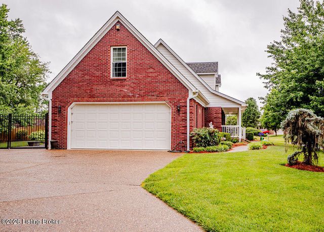 6314 Faris Way, Louisville, KY 40272