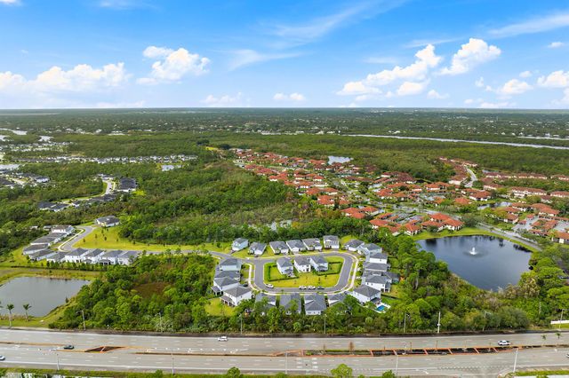 200 SW Pomeroy Street, Stuart, FL 34997